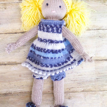 Rose and Bianca Knit Dolls