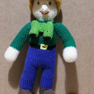 Amigurumi Bird Watcher