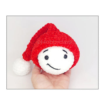 Amigurumi Christmas Snowball