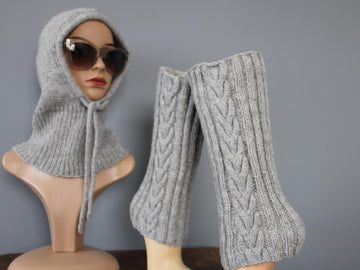 Naila legwarmers