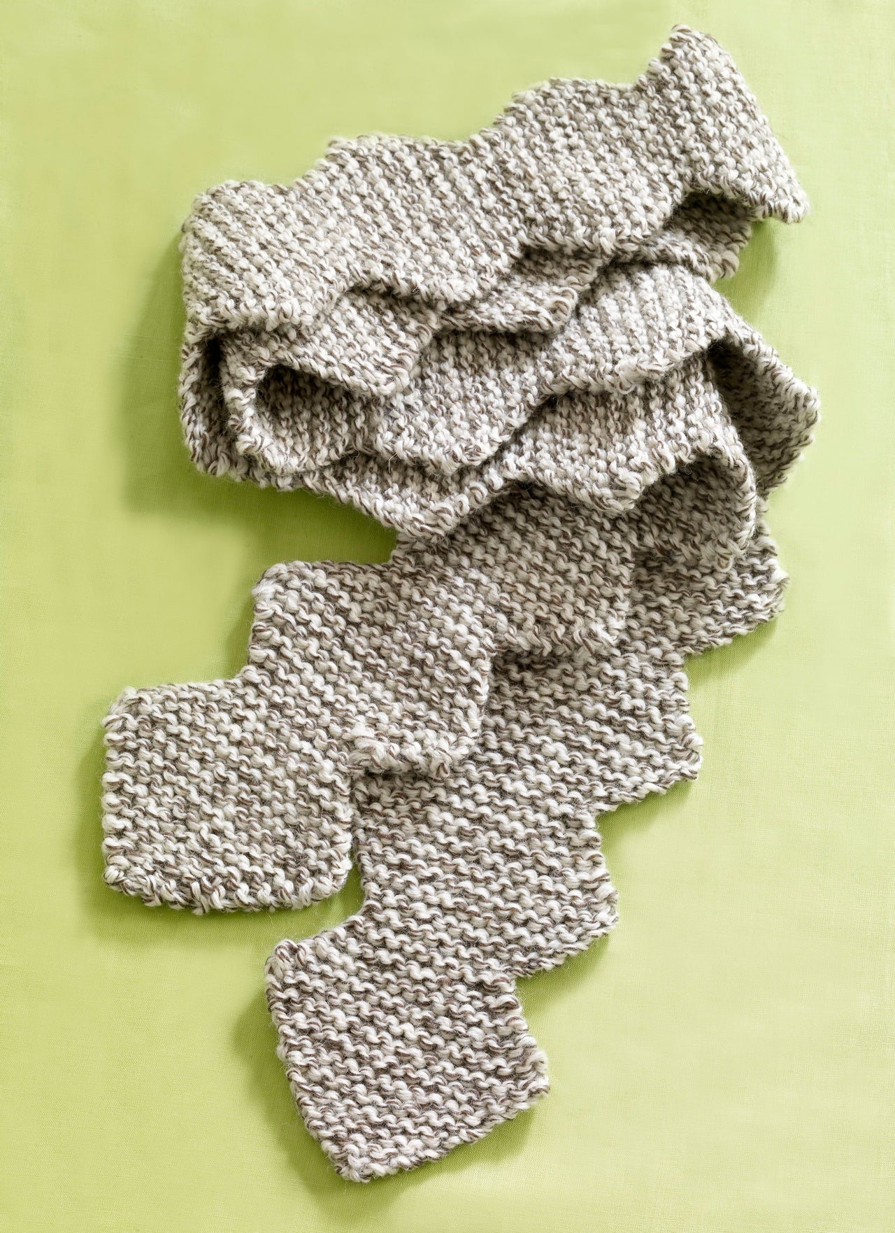 Zig Zag Tweed Scarf in Lion Brand Fishermen's Wool - 80953AD