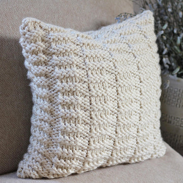 Dorina pillow cover