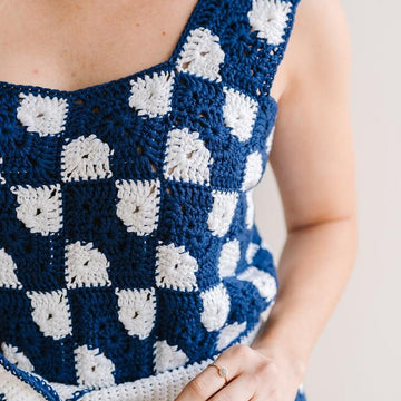 Women's Bowtie Granny Square Dress