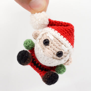 Mini Santa Claus Crochet Pattern