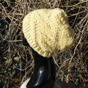Superfast Zig Zag Slouch Hat