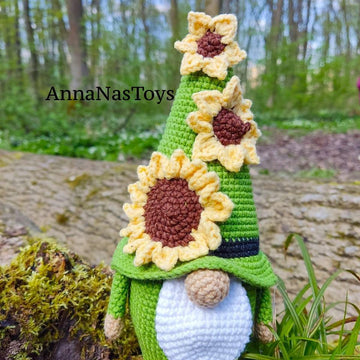 Sunflower gnome