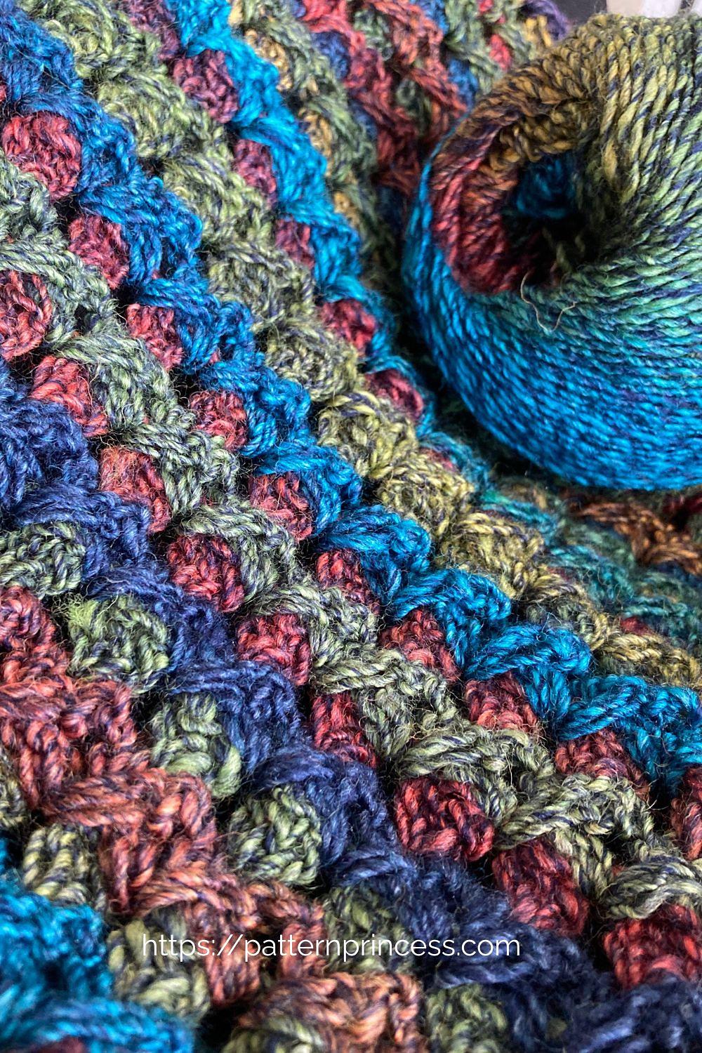 Forest Berry Crossweave Throw