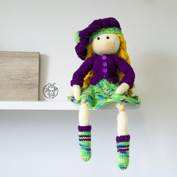Doll Janet (Beads jointed ) knitted flat