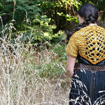 Shieldmaiden Shrug