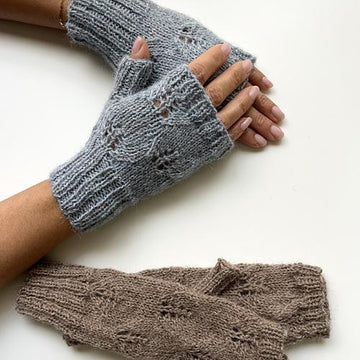 #367 Celine Fingerless Gloves