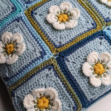 Vintage Flowers Cushion US Terms