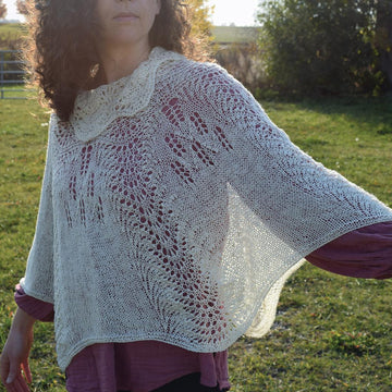 Rasa's Shoulder Cape