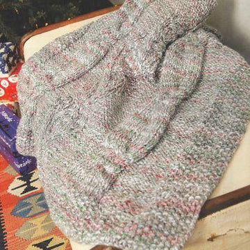 Candle Cable Throw