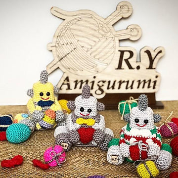 Amigurumi seasonal robot keychain