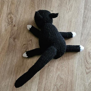 Knitted Cats
