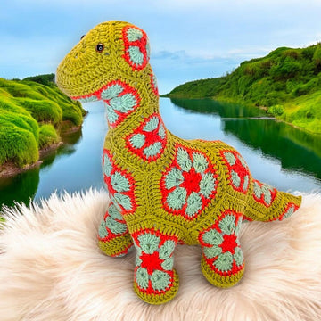 Dino - Baby with African Flowers
