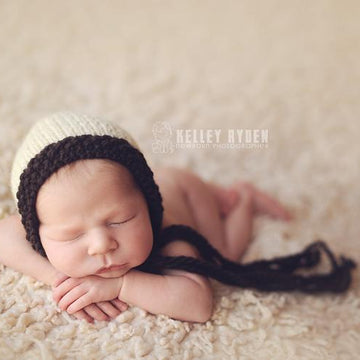 #35 Newborn two tone bonnet