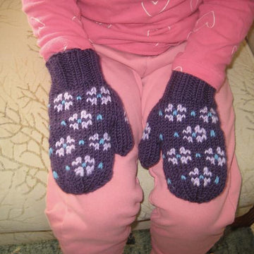 Petite Fleur Mittens