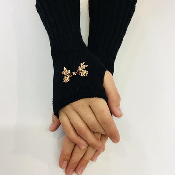 Fingerless gloves