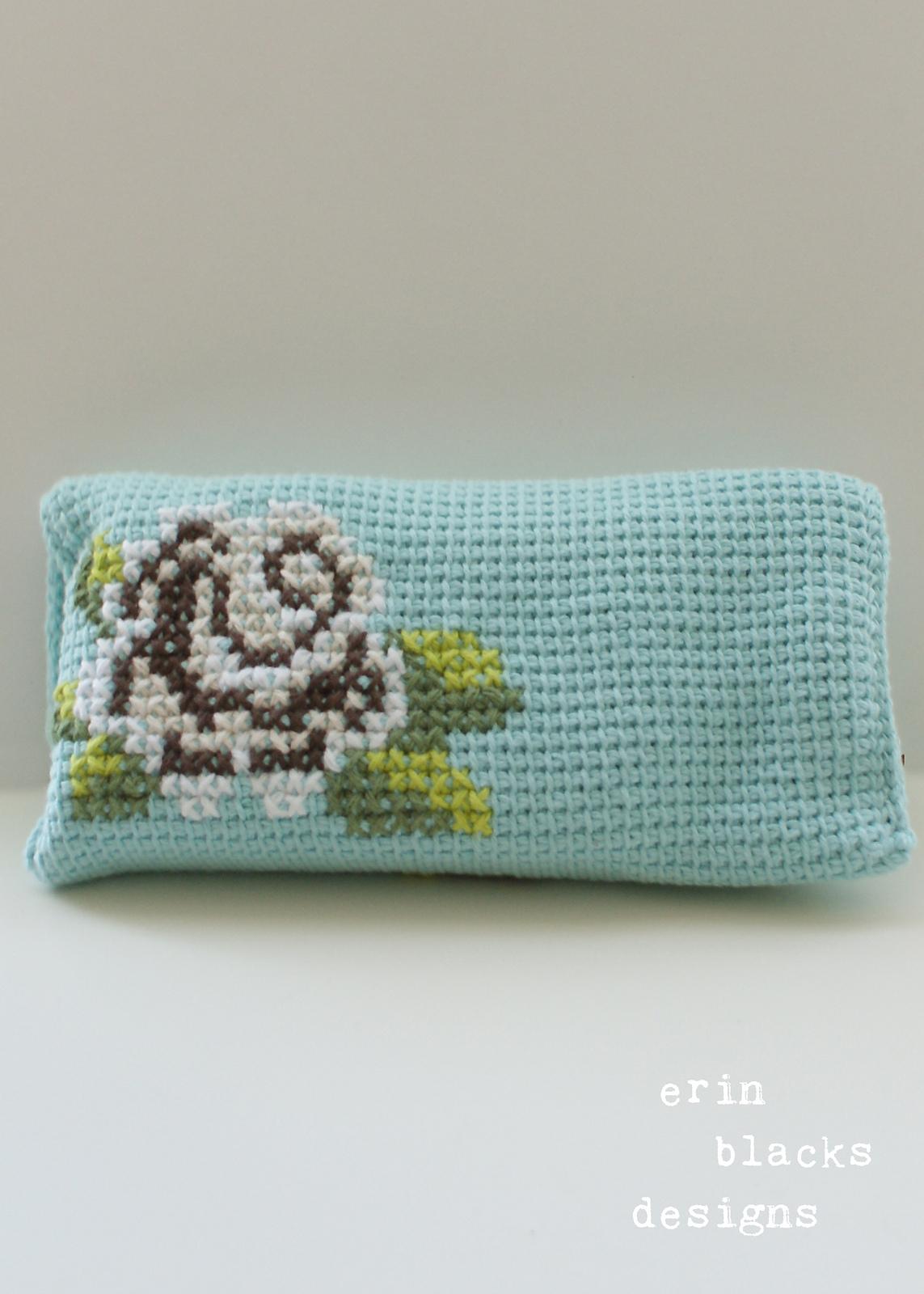 Cotton Brown Rose Bloom Clutch (11" x 11") (tunisian009)