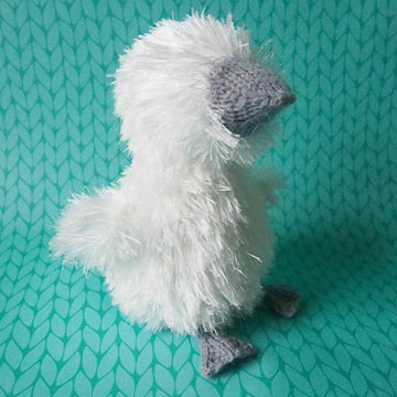 Baby Swan / baby duckling