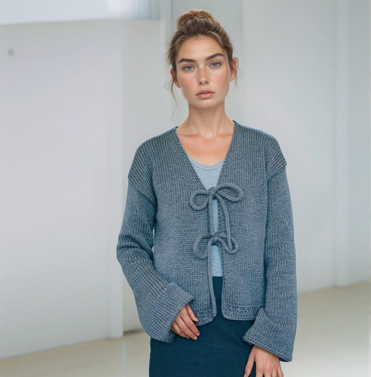 V-neck cardi Sentro pattern