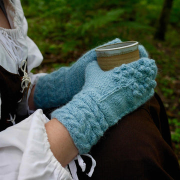 Frostberry Hat & Mittens