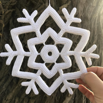 Majestic snowflake
