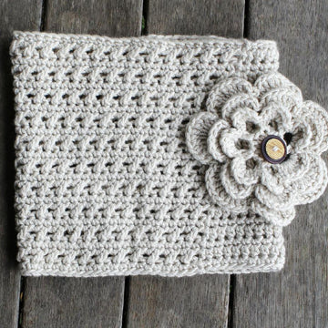 Crosslita Cowl