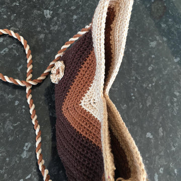 Chevron V bag