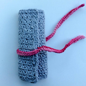 Grit Stitch Manicure Roll