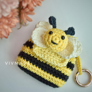 Bees Pouch