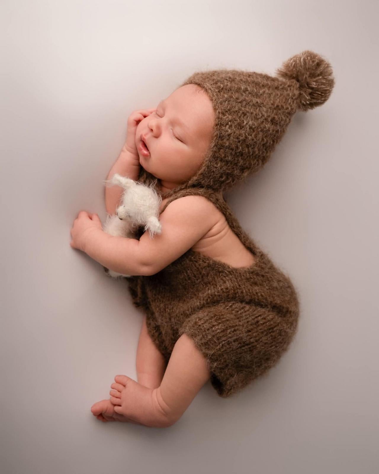 Kelly romper and bonnets