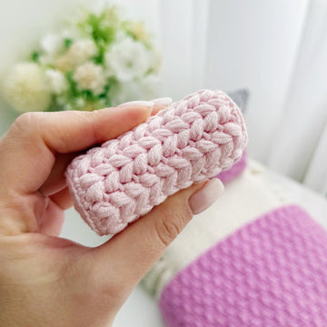 Crochet Doll bed, amigurumi doll furniture, crochet doll furniture