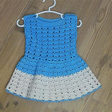 Easy Crochet Girl's Dress (up to 6 years)