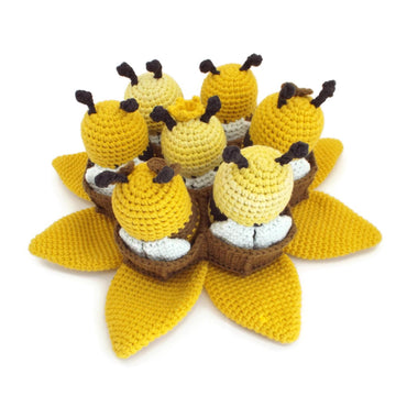 Beehive Flower Amigurumi