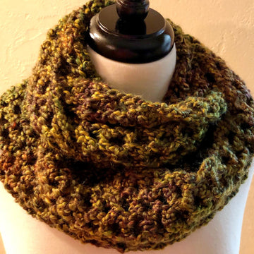 Woodland Cozy Cowl