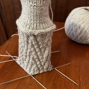 Socks with a zigzag