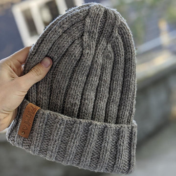 Simple Ribbed Beanie