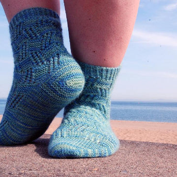 Cuboid socks