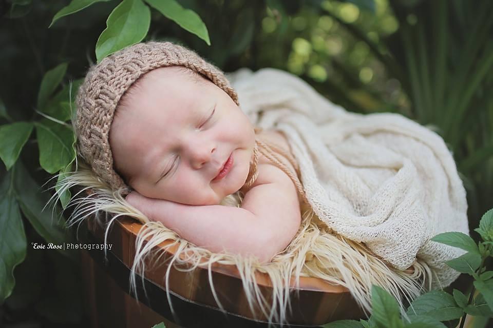 Woven Bonnet