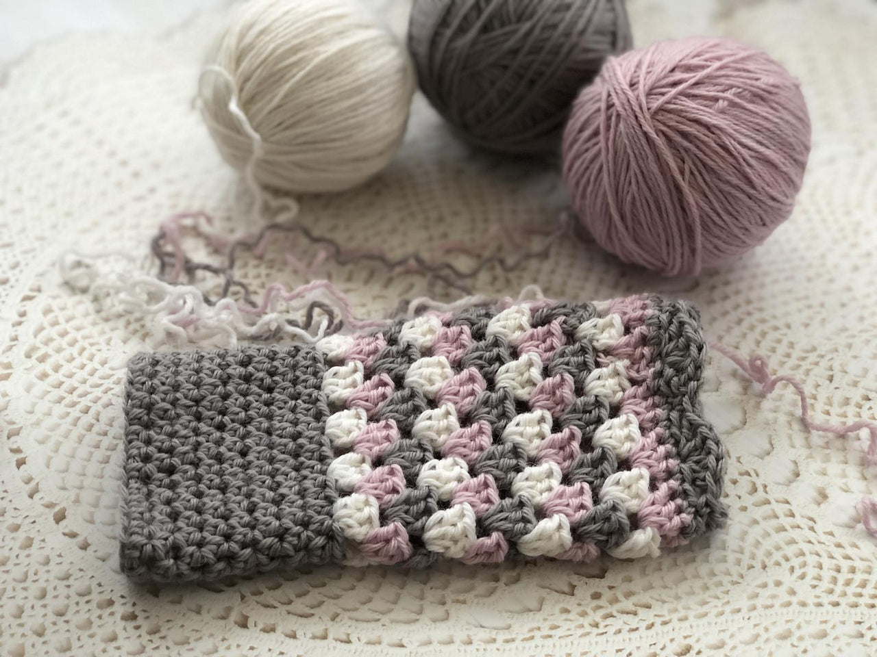 Granny Stitch Wrist Warmers