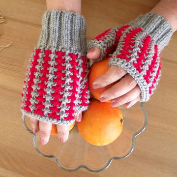 Charly Fingerless Mitts