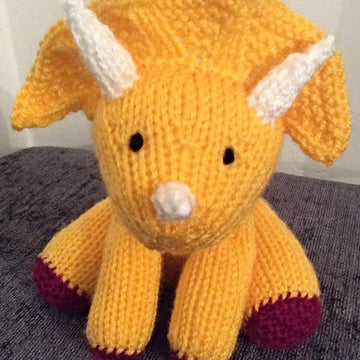Triceratops dinosaur stuffed toy amigurumi