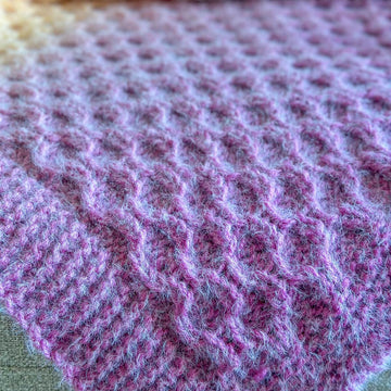 Easy Honeycomb Chunky Baby Blanket