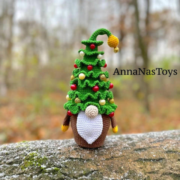 Сhristmas tree gnome 2