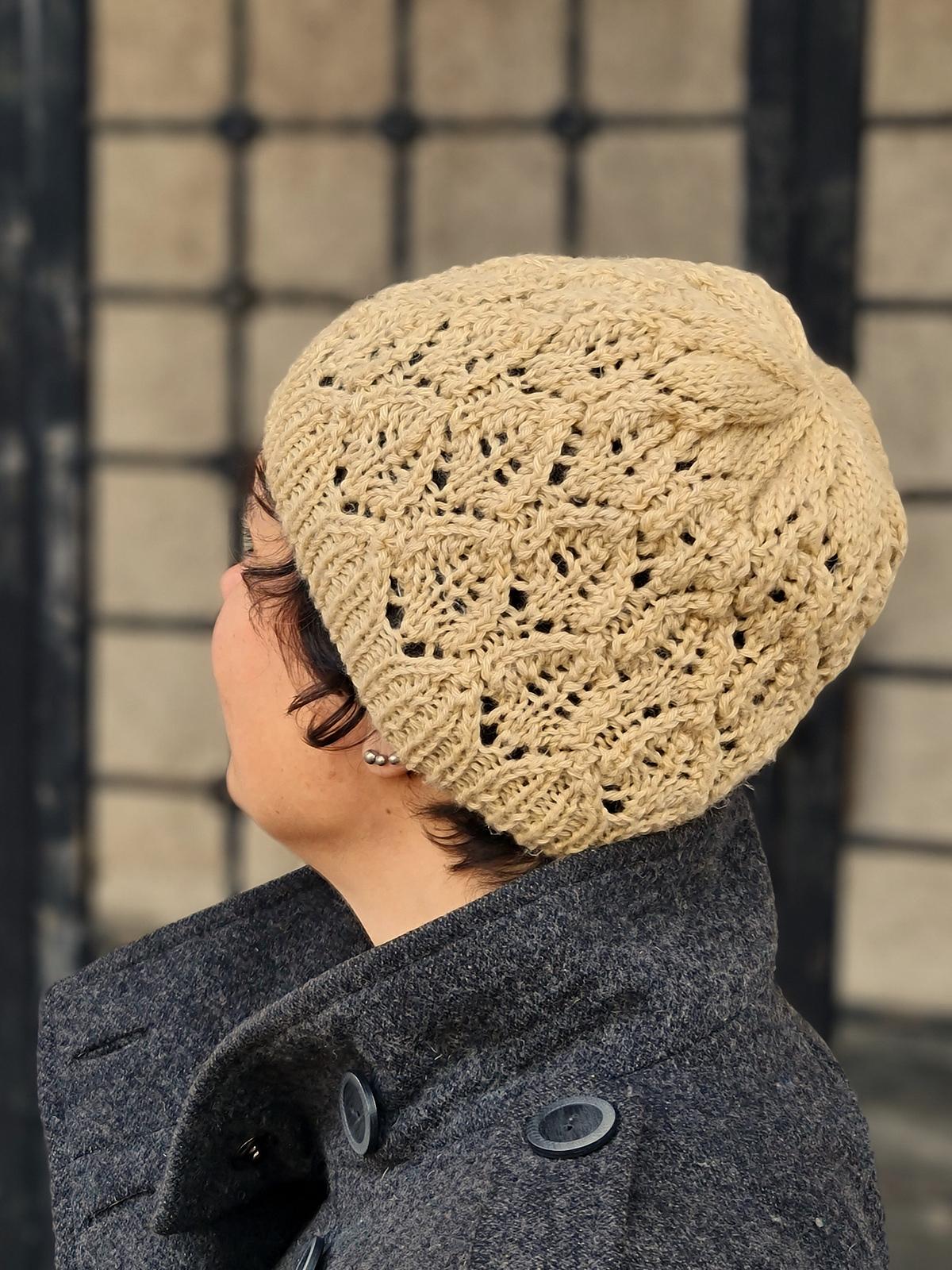 Agram hat