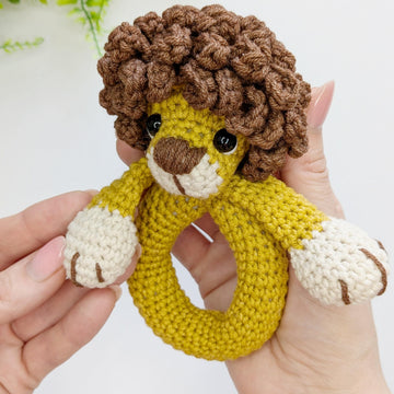 Crochet baby rattle pattern, amigurumi lion pattern, crochet safari animals pattern