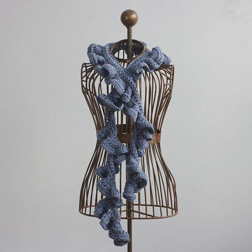 Lacy Ruffle Scarf