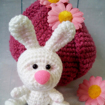 224 Little Bunny with a Flower House